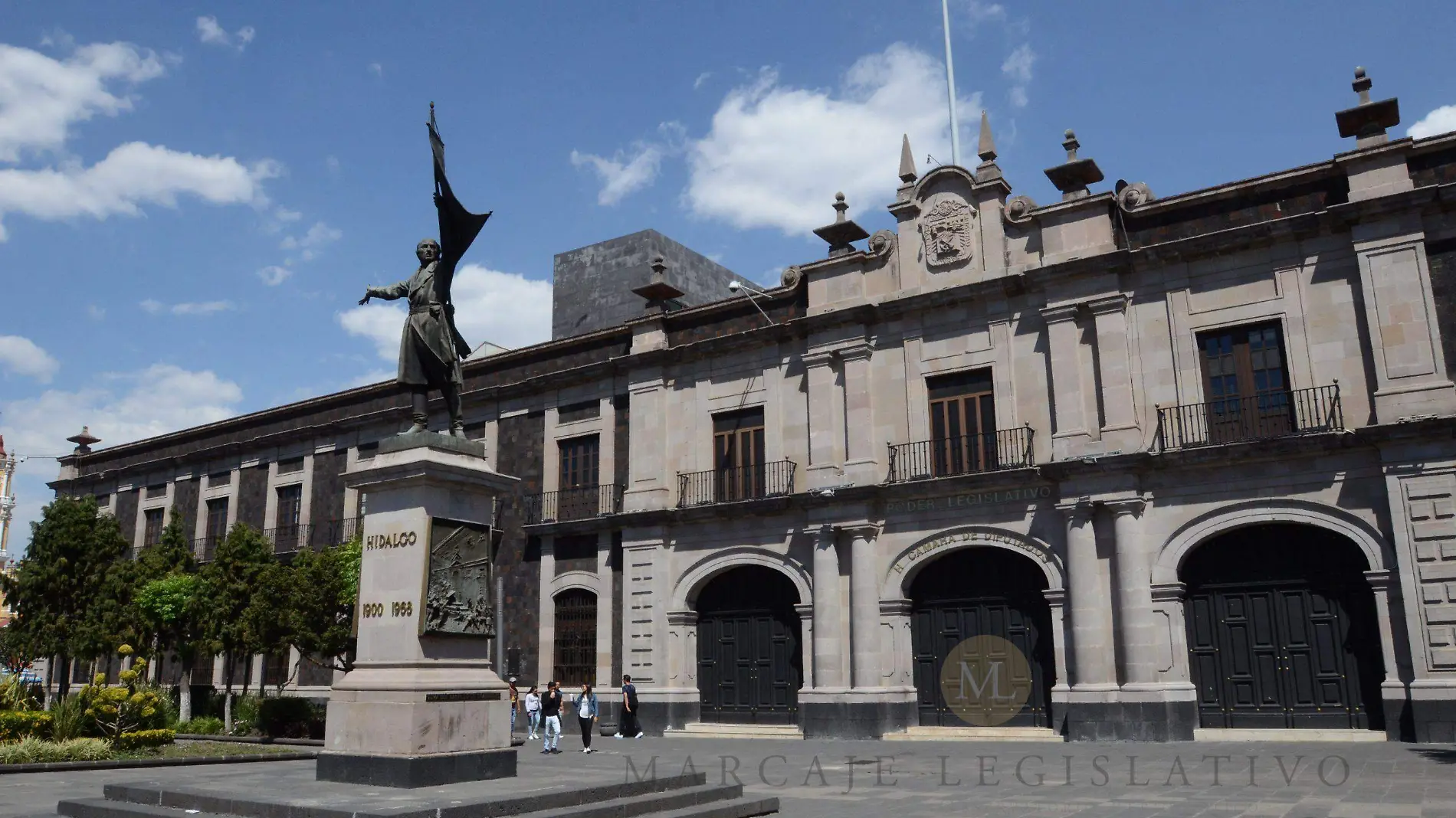 Camara de diputados Luis Camacho